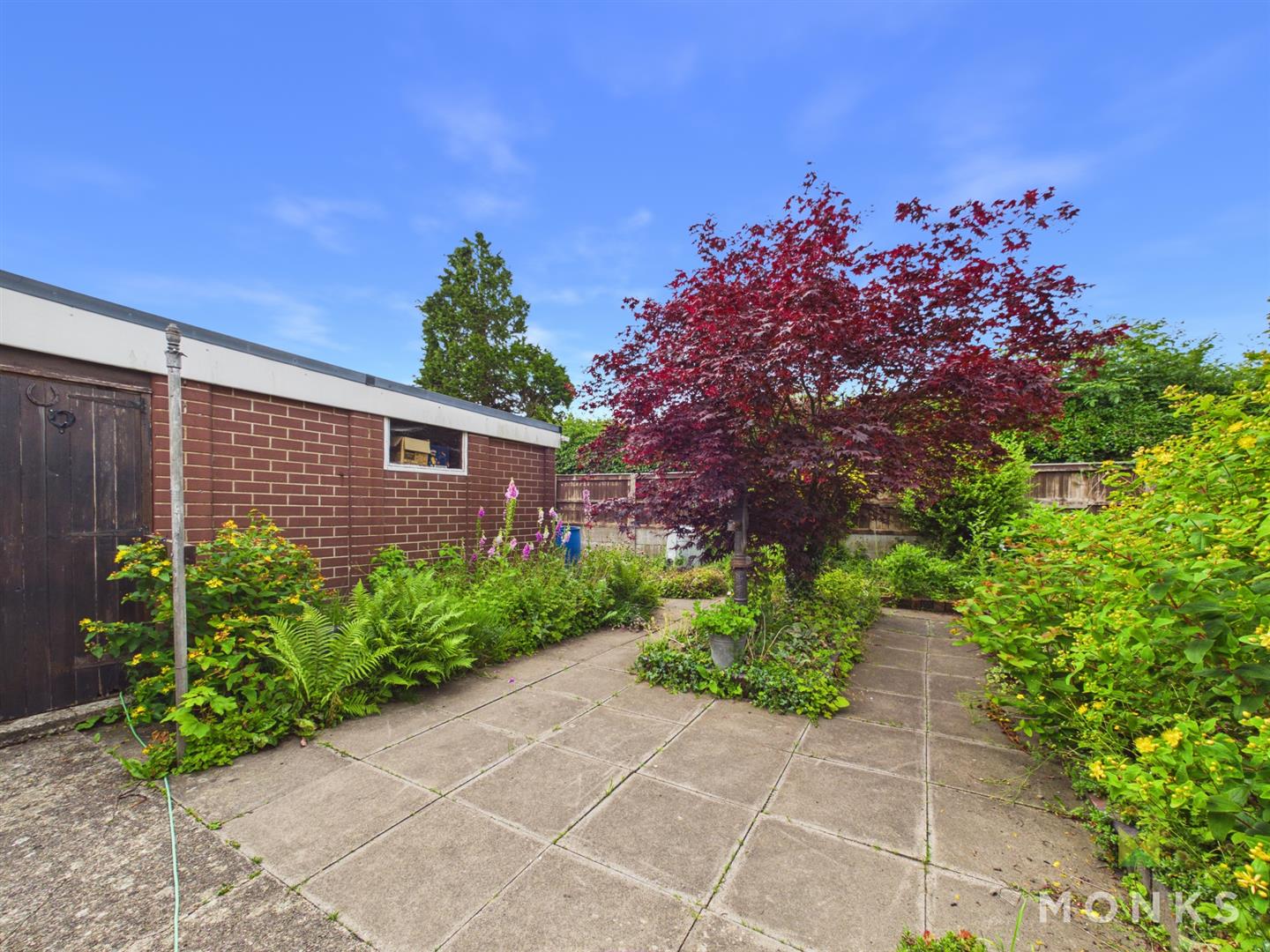 5 Friars Close, Oswestry, SY11 2LR For Sale
